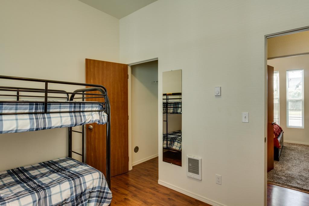 Maple Leaf Manor Suites Spokane Room photo